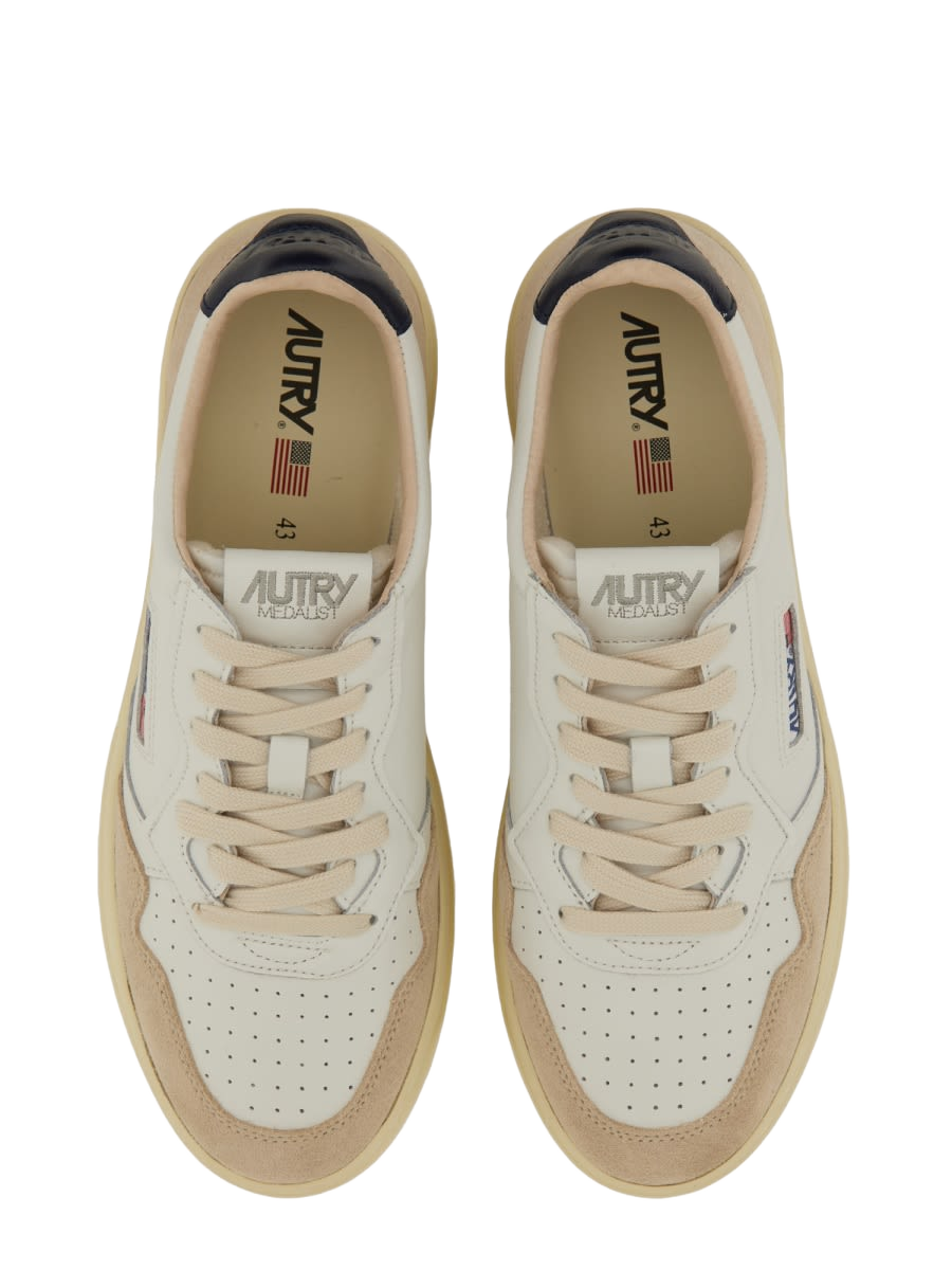 Medalist Low Sneaker White Cow Leather Polyamide