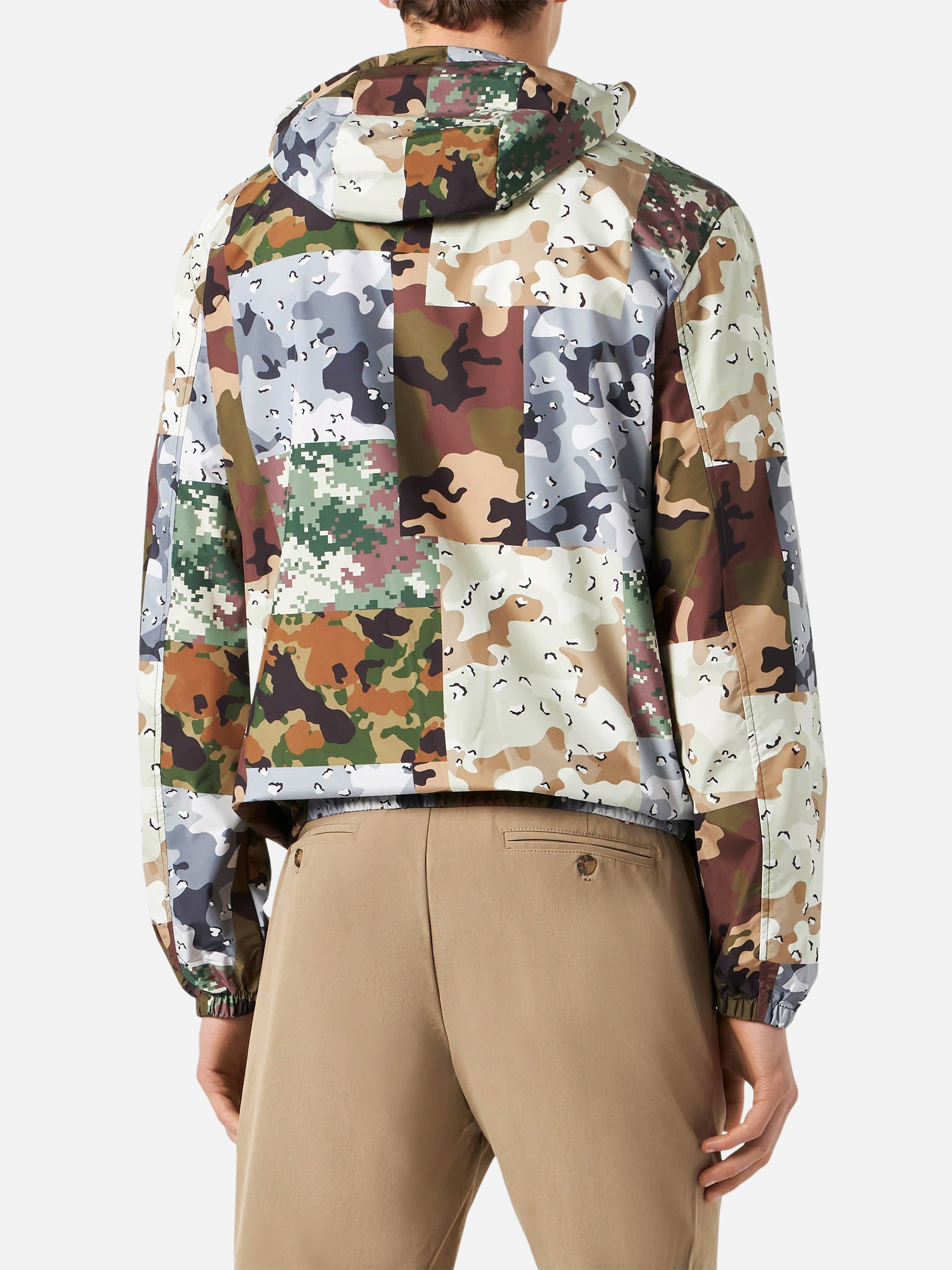 Man Hooded Lightweight Windbreaker With Camouflage Print __single__ Jacket