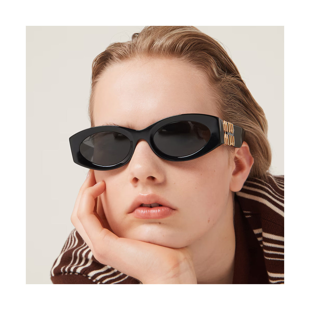 Miu 0MU 11WS Glimpse 1AB5S0 Nero Acetate Occhiali Da Sole