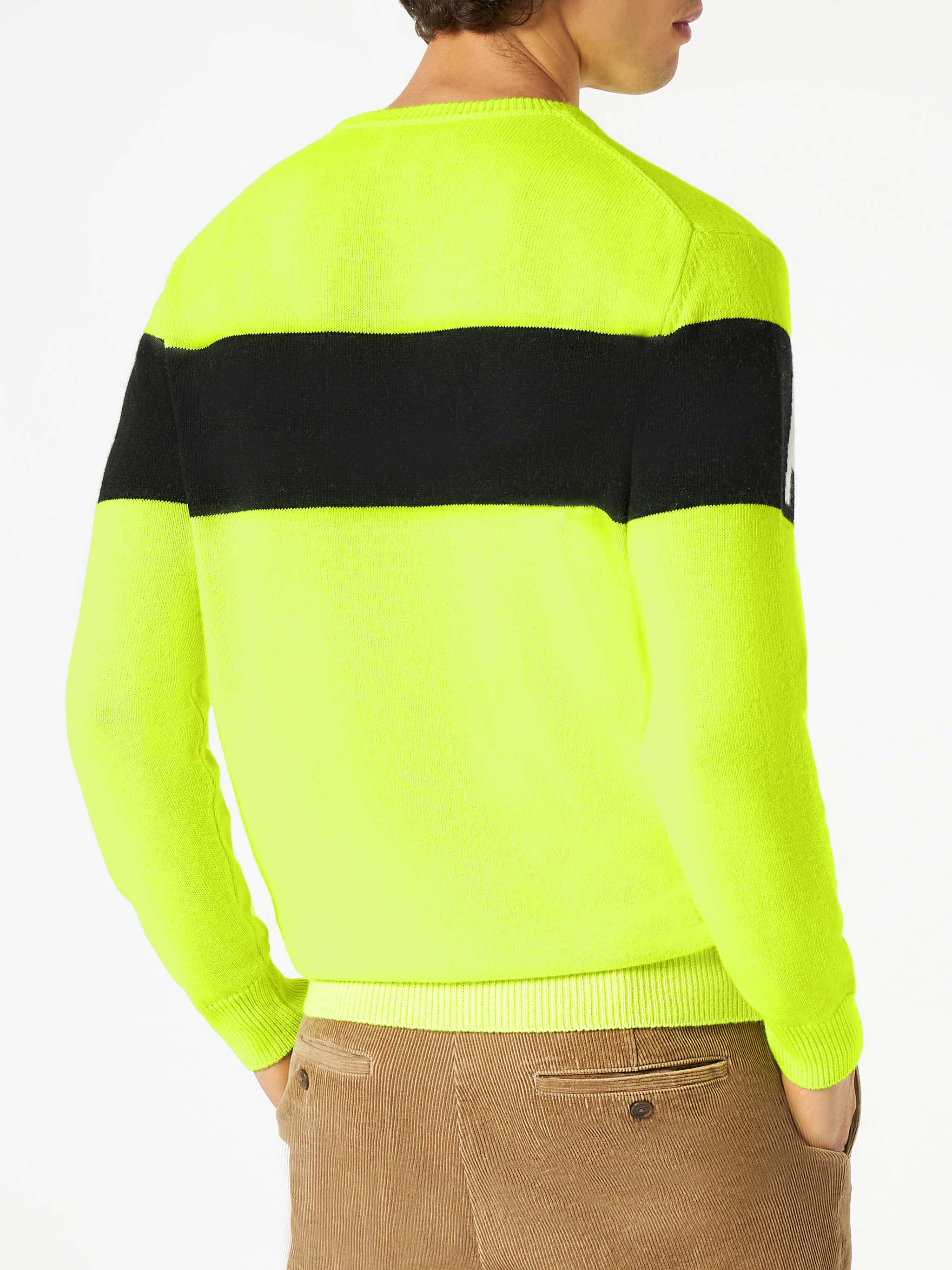 Man Sweater With Apres Ski Lettering Yellow