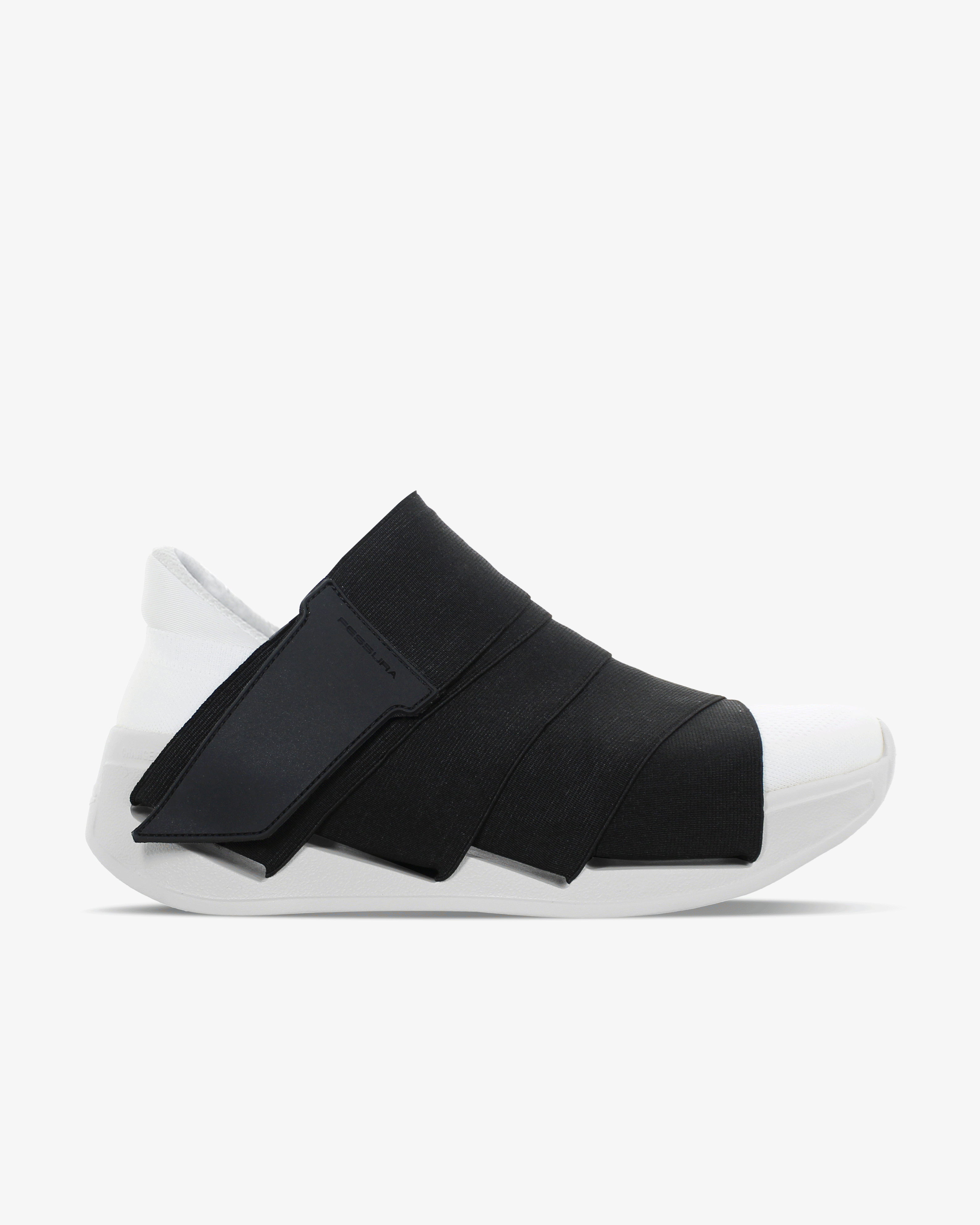 Color Configurator - Change Shoe Black Everyday Sneakers