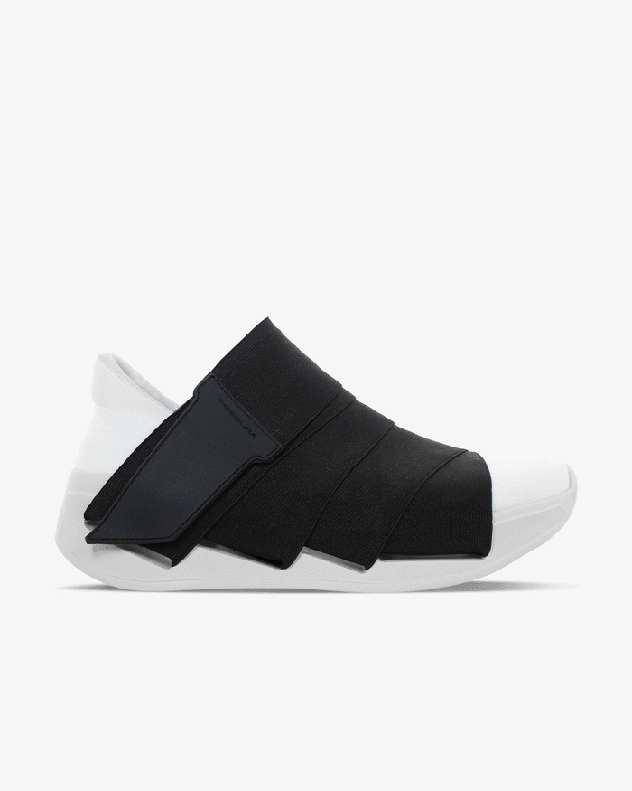Color Configurator - Change Shoe Red Everyday Sneakers