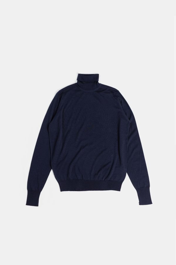 Smedley Extra-fine merino wool turtleneck in navy