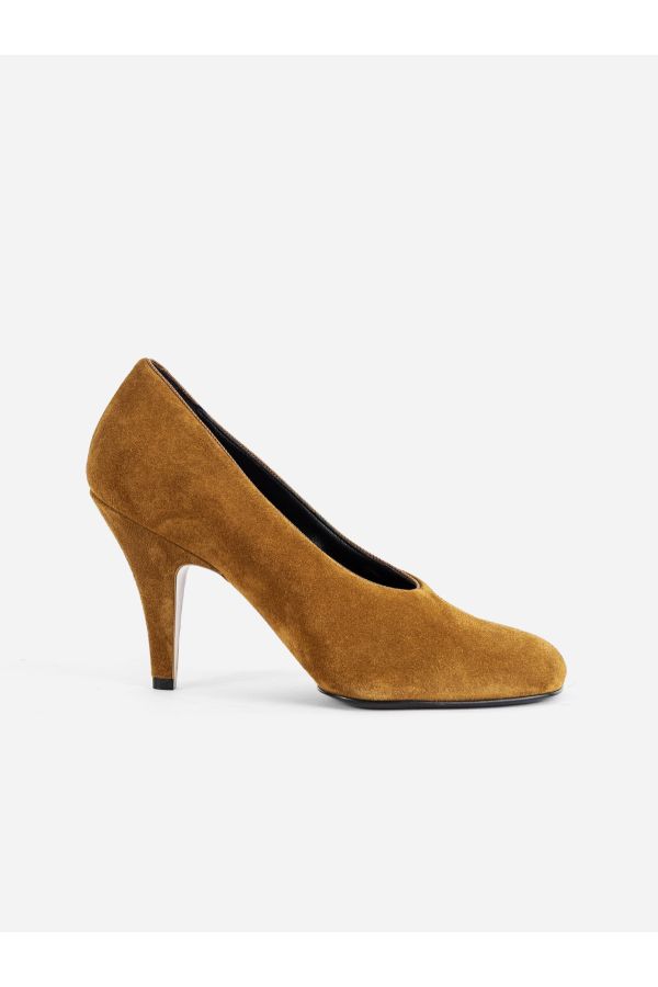 Phoebe Philo Suede pump in brown