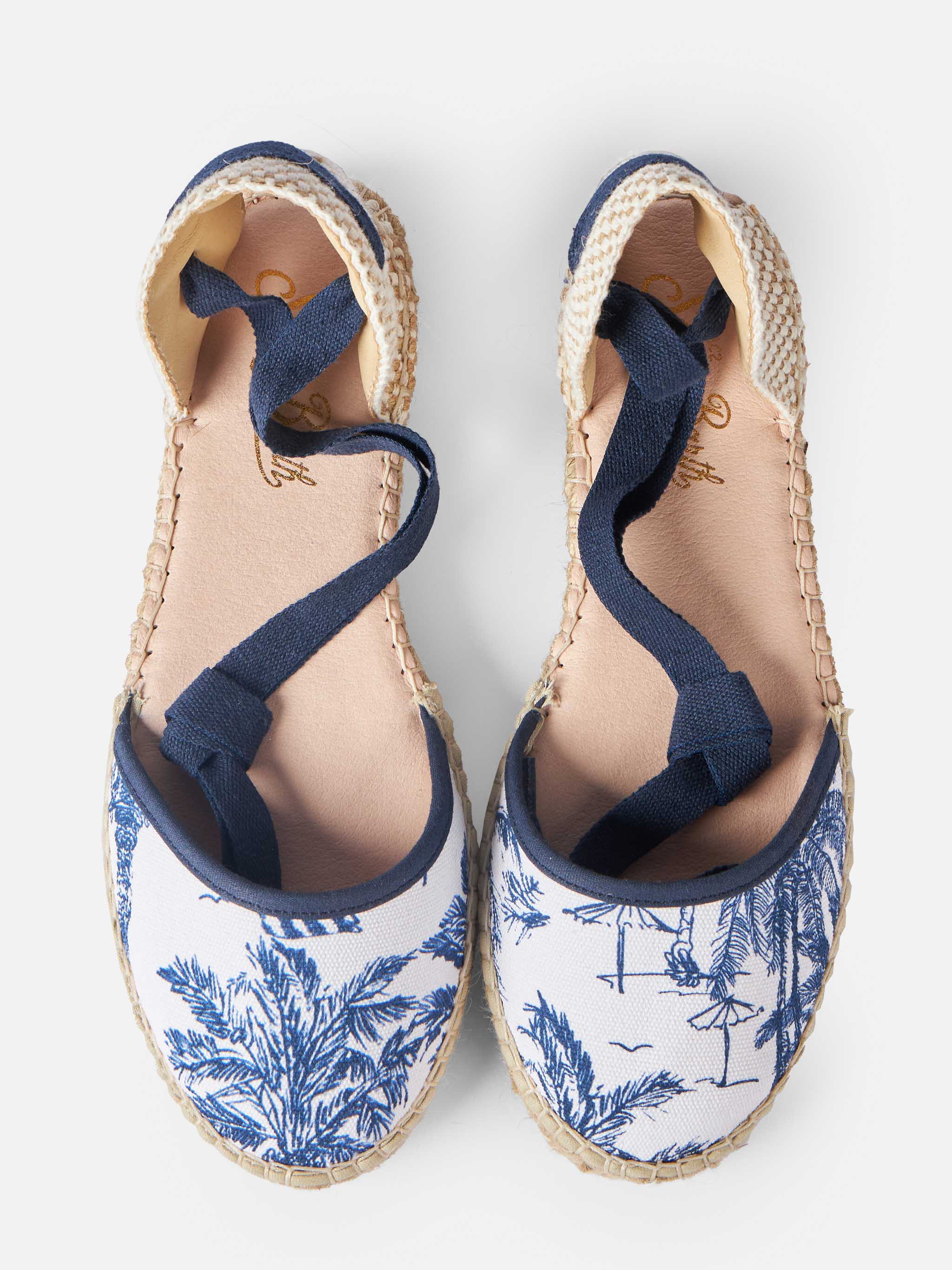 Flat Espadrillas With Toile De Jouy Print White