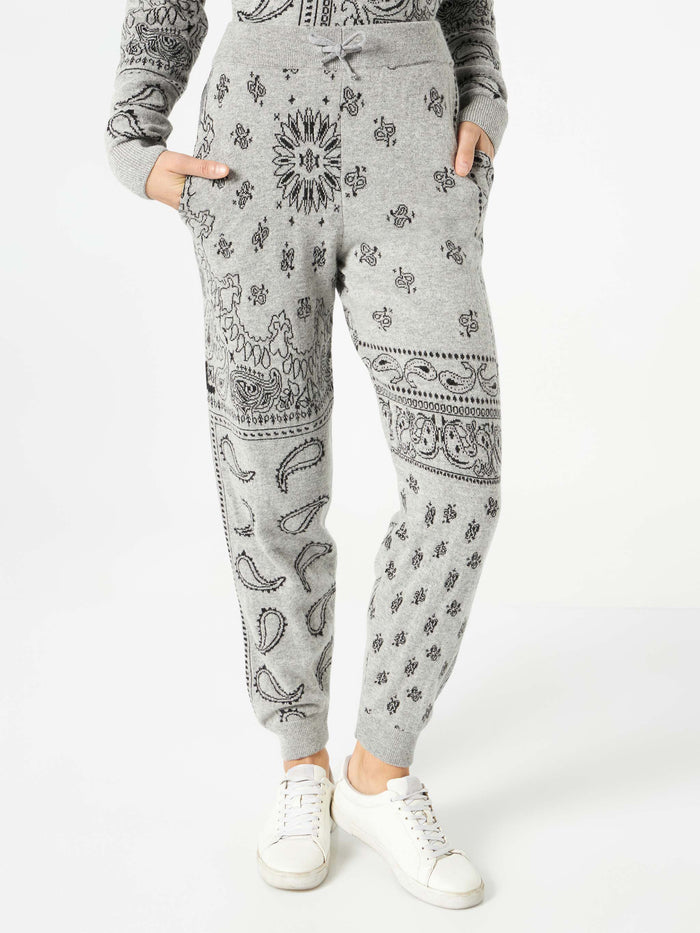 Knitted Sweatpants Charlie With Grey Bandana Print White Pant