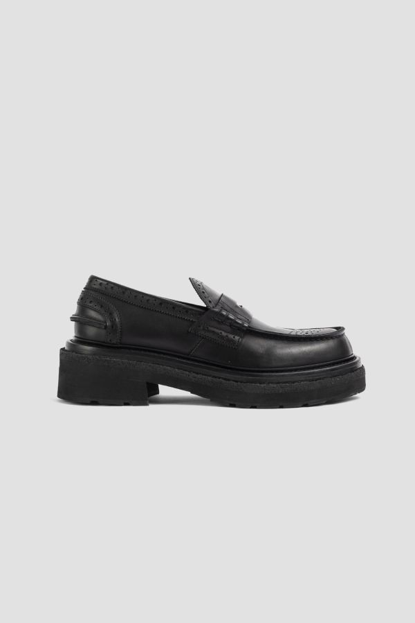Sacai Leather loafer in black