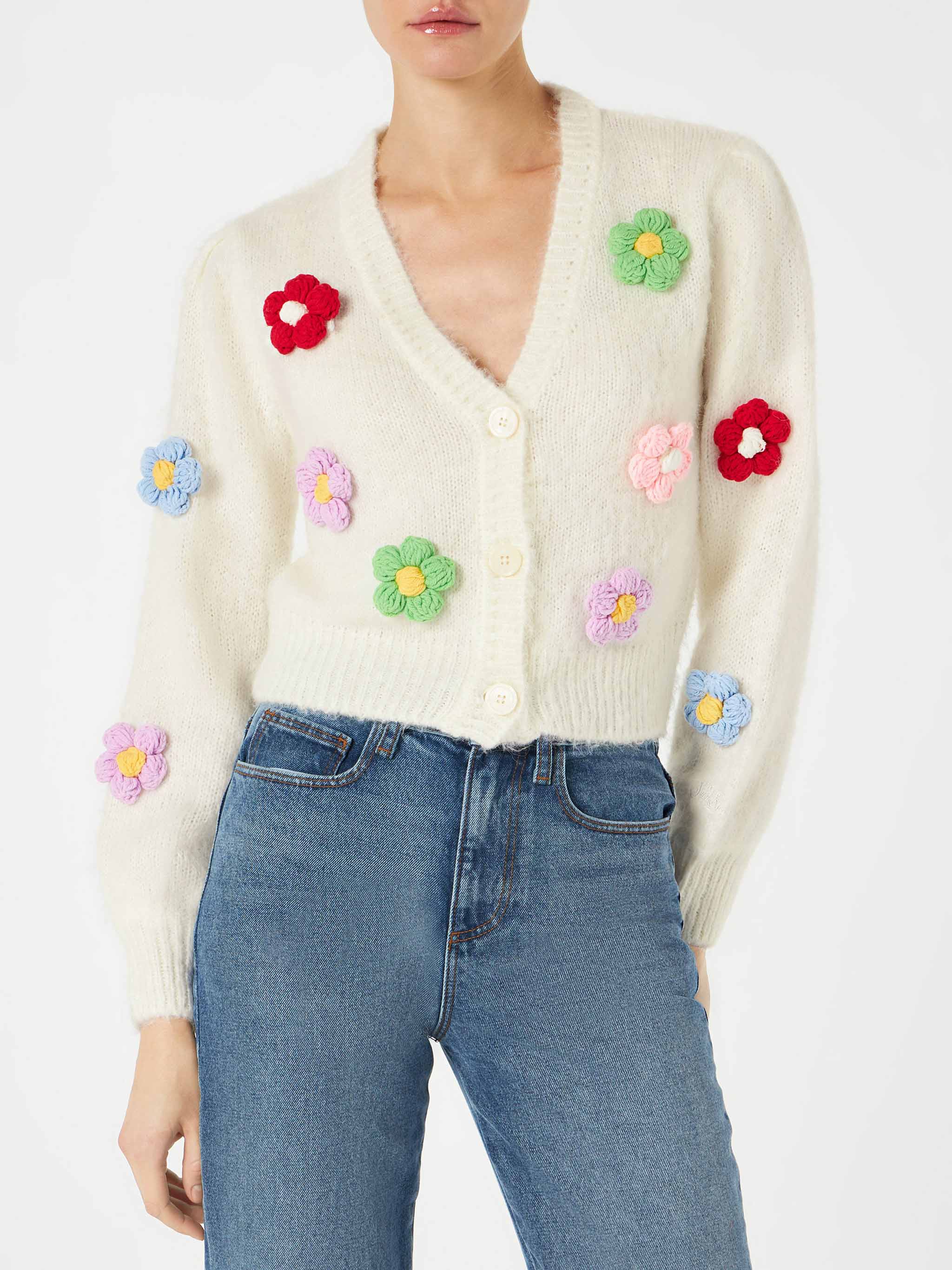 Lyza Soft Cropped Cardigan With Daisy Appliqués White