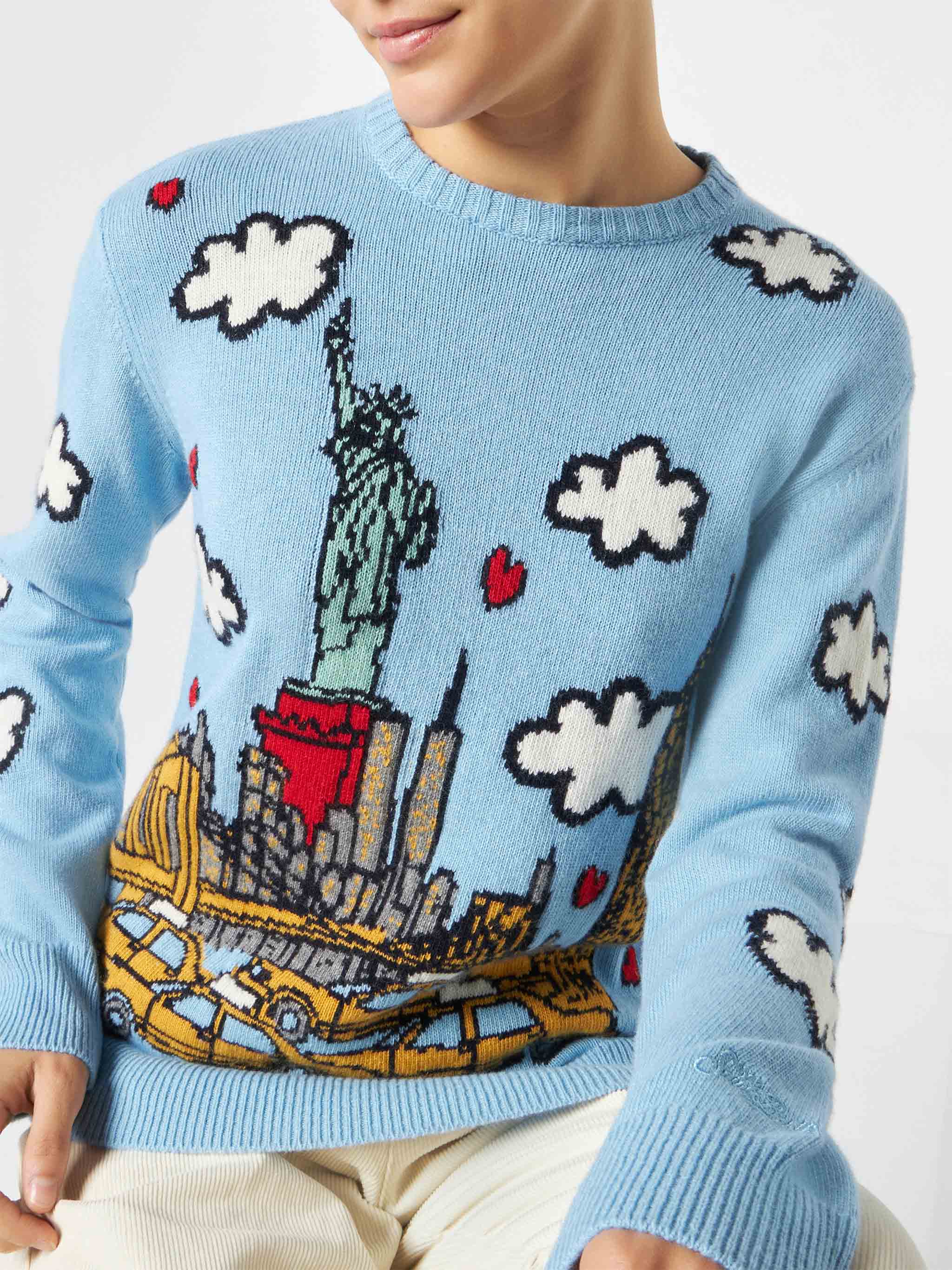 Light Blue New Queen Sweater With York Print Sky